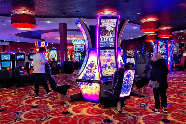 River Rock Casino Resort slot machines